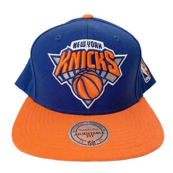 New York Knicks Mitchell & Ness NBA Snapback Hat​ - Picture 1 of 3